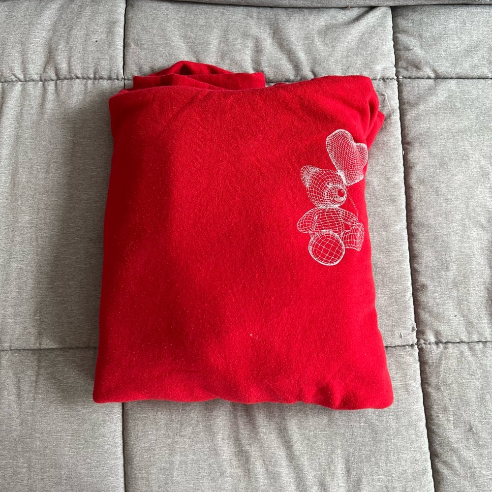 Comfy red sweatshirt